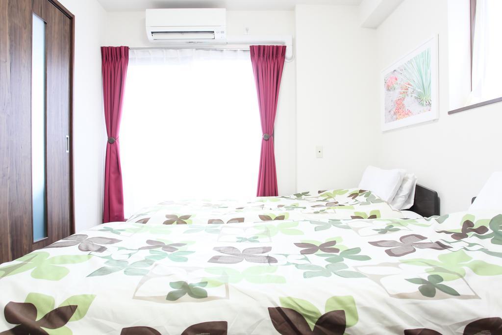 La Familia Yamasaka Apartment Osaka Bagian luar foto