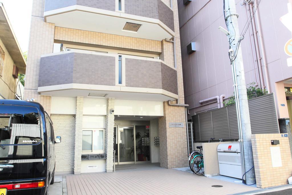 La Familia Yamasaka Apartment Osaka Bagian luar foto