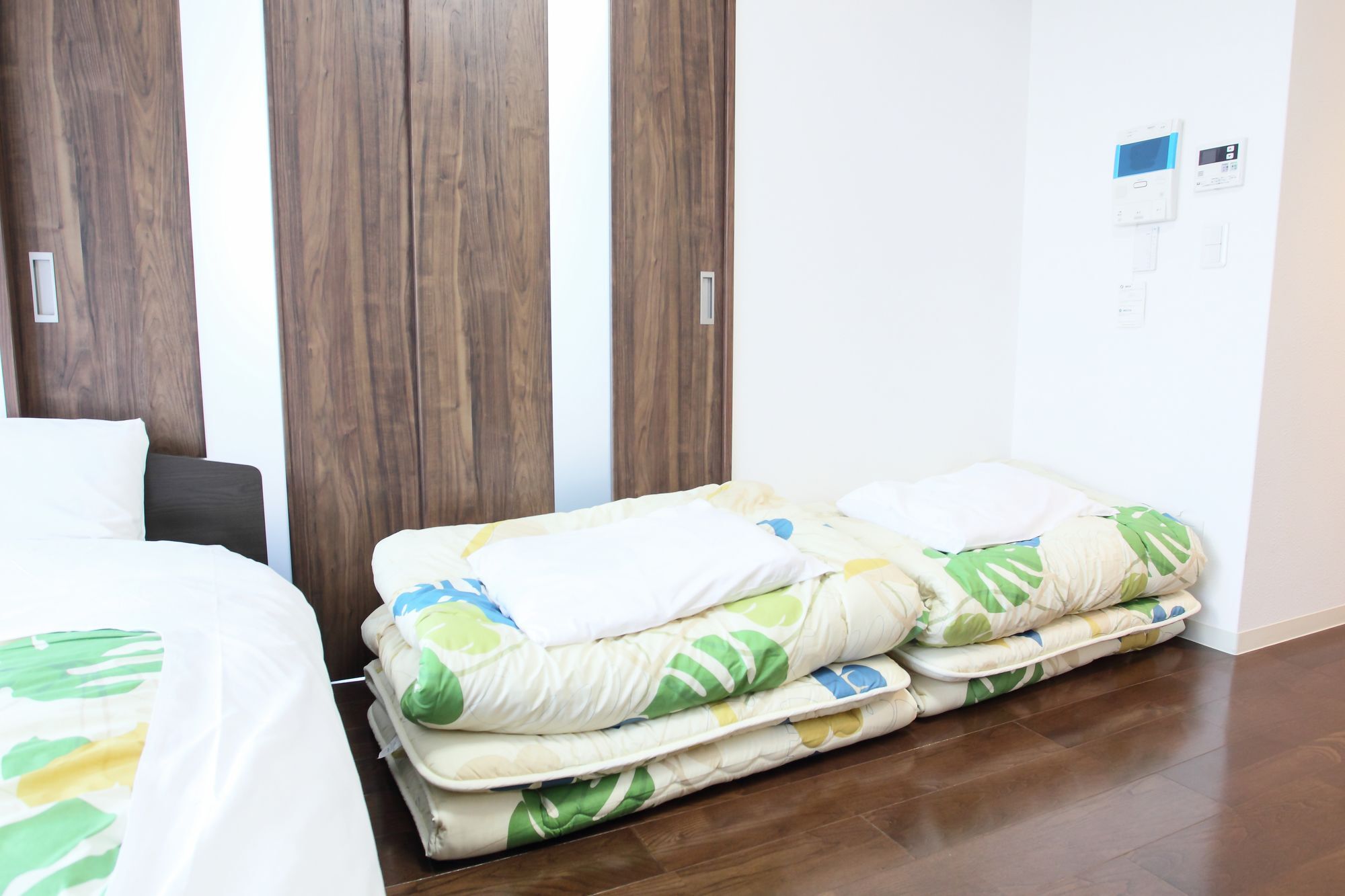 La Familia Yamasaka Apartment Osaka Bagian luar foto